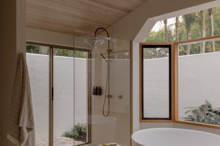 Resort-Style Coastal Photoshoot Location | Port Stephens, NSW