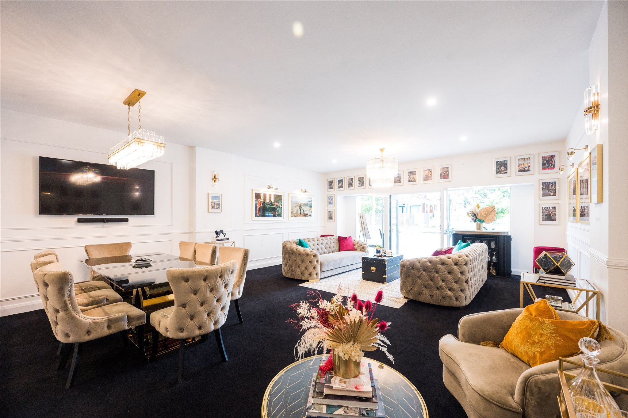 Contemporary Office + Garden Shoot Location | Balmoral, QLD