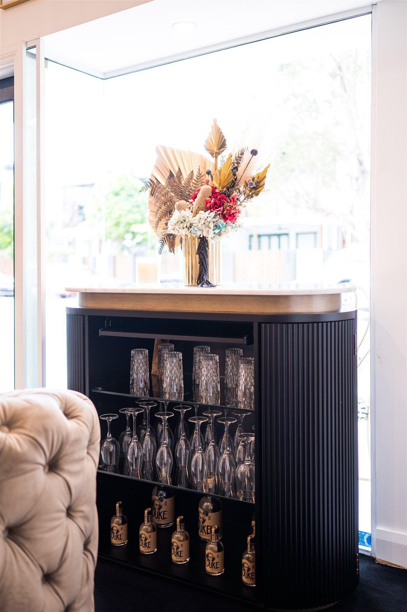 Contemporary Office + Garden Shoot Location | Balmoral, QLD