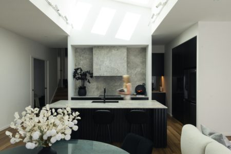 Onyx Coolum | Monochrome Minimalist Photoshoot Location | Coolum Beach, QLD