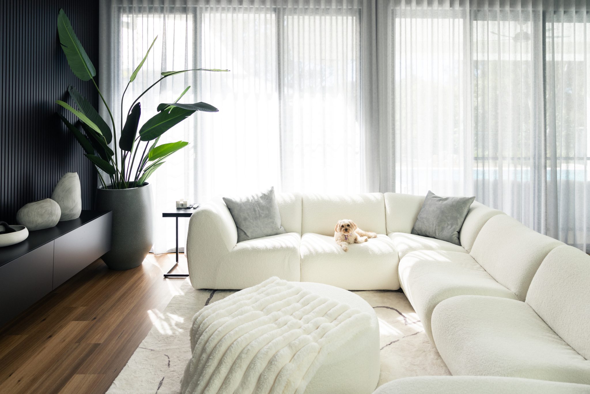 Onyx Coolum | Monochrome Minimalist Photoshoot Location | Coolum Beach, QLD