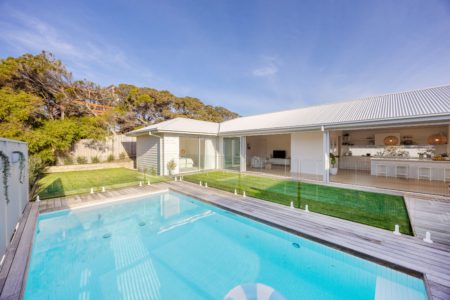 The Oceanic | Queenslander-Style Beach House for Shoots | Sorrento, VIC