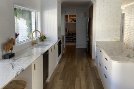 Casa del Arco | Contemporary Coastal Photoshoot Location | Gold Coast, QLD