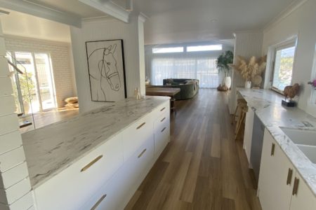 Casa del Arco | Contemporary Coastal Photoshoot Location | Gold Coast, QLD