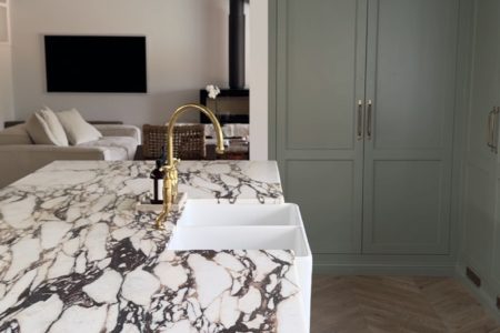 The Sunrise Cottage | European-Inspired Shoot Location | Noosa, QLD