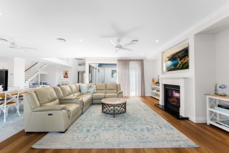 Hamptons on Dux | Australian Hamptons-Style Photoshoot Location | Bribie Island, QLD