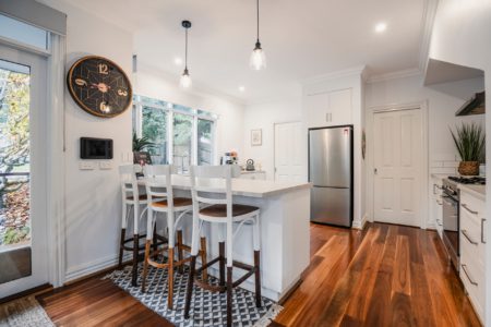 Lucille | Eclectic Cottage Shoot Location on the Yarra River | Yarra Ranges, VIC