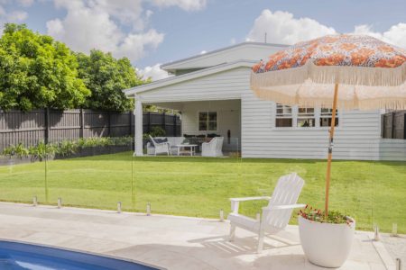 Modern Farmhouse | Light-Filled Shoot Location with Pool | Brisbane, QLD