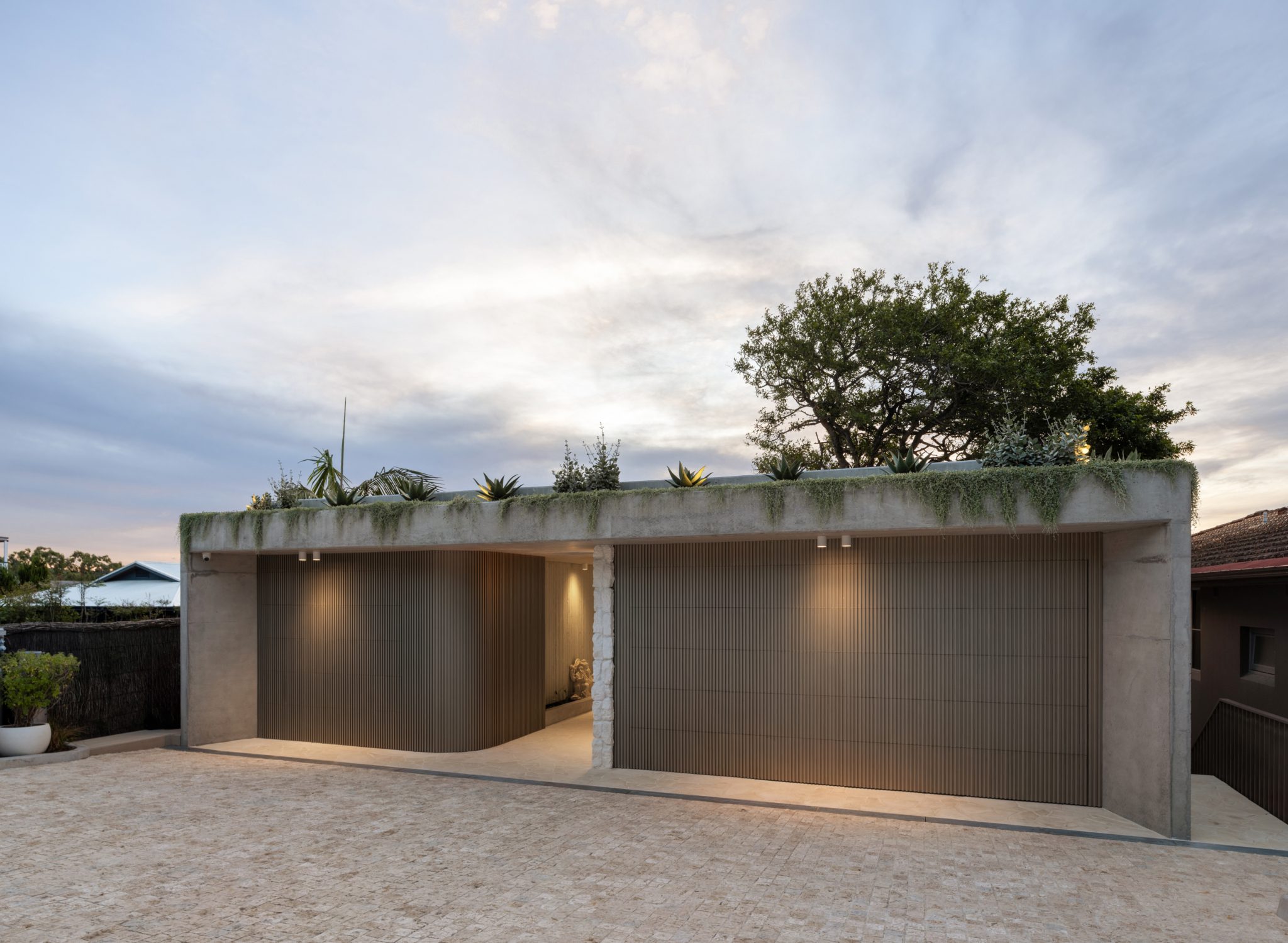 La Vista del Mare | Earthy Mediterranean Photoshoot Location | Sydney, NSW