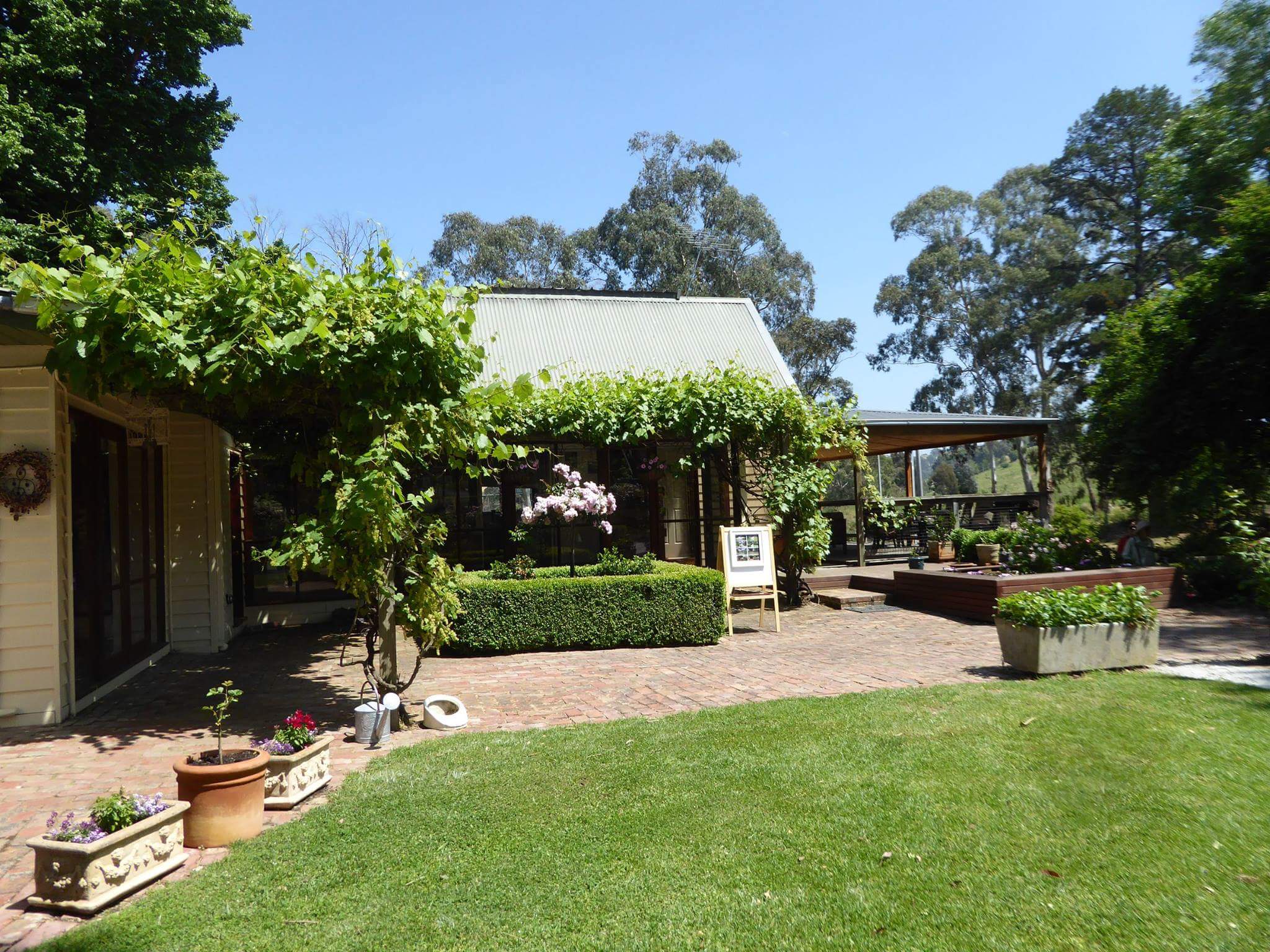 Victorian Miners Cottage | Whimsical Heritage Photoshoot Location | Nutfield, VIC