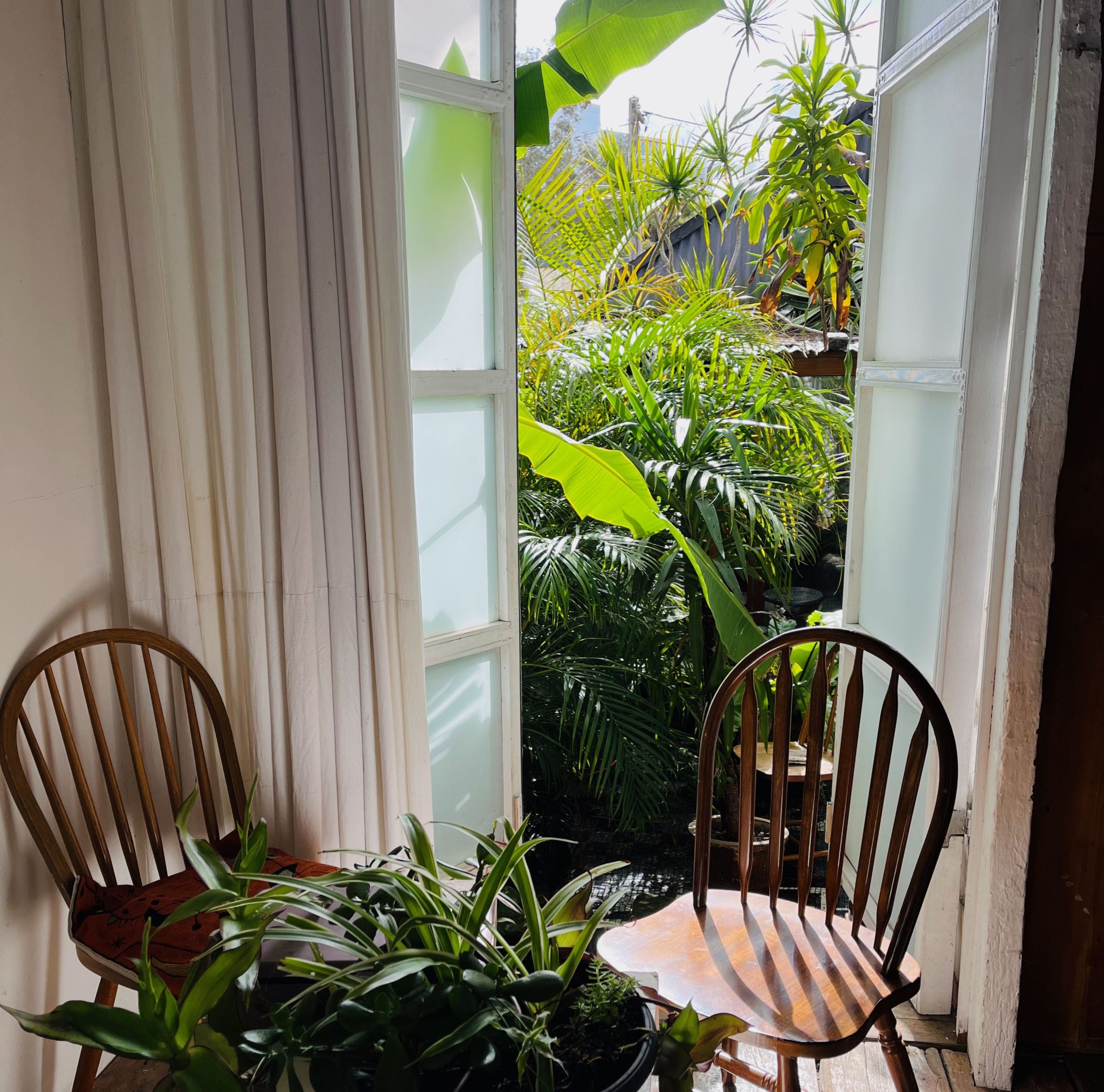 Beautiful White Gallery | Creative Warehouse Shoot Location | Sydney, NSW