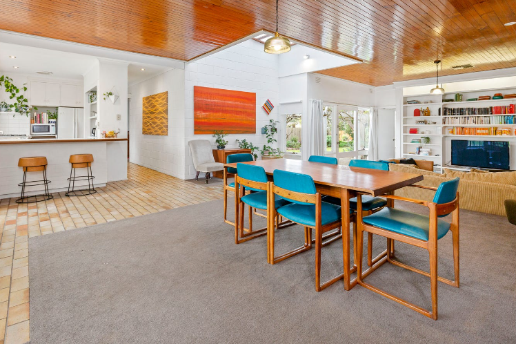 Mid-Century Modern Photoshoot Location | Mount Eliza, VIC