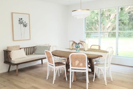 Coastal Acreage Farmhouse BRISBANE I Natural Light Filled Oasis I Pool & Riverside Backdrops