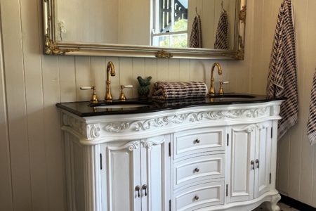 Rustic Farmhouse Photoshoot Location | Gold Coast, QLD