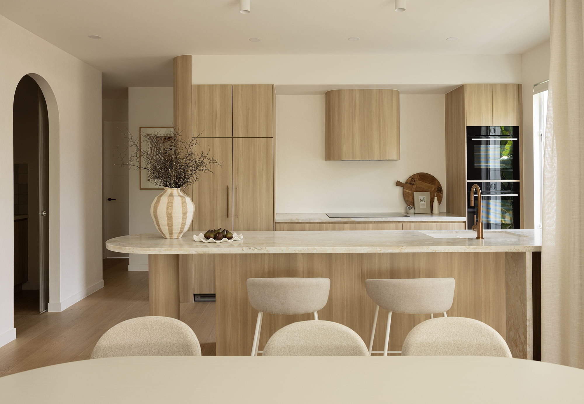 Tides | Modern Minimalist Photoshoot Location | Gold Coast, QLD