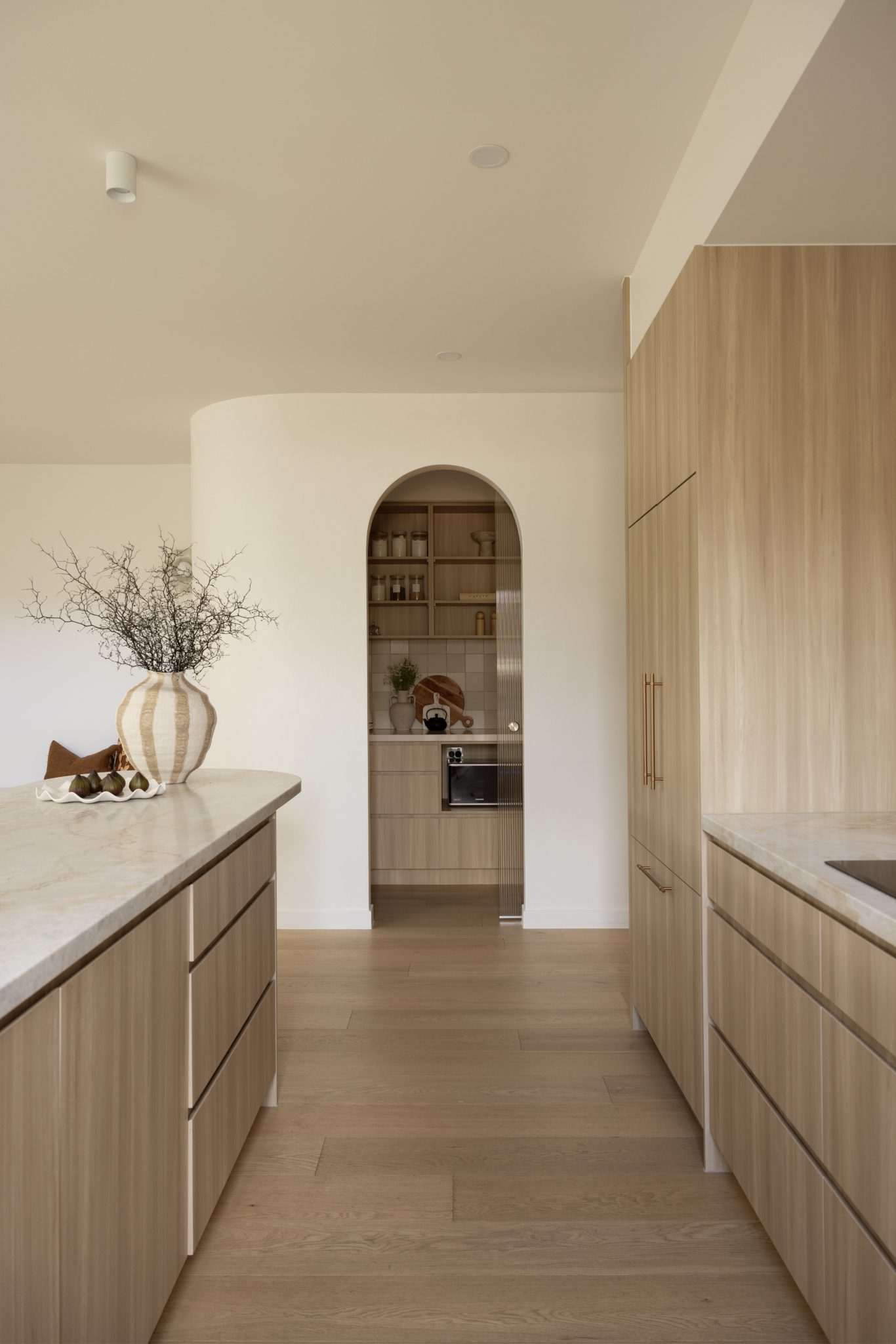 Tides | Modern Minimalist Photoshoot Location | Gold Coast, QLD