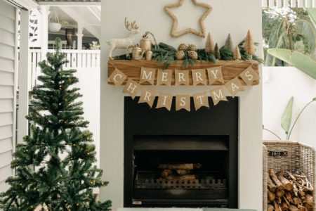 The Coastal Cottage | Christmas-Themed Photoshoot Location | Brisbane, QLD