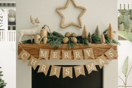 The Coastal Cottage | Christmas-Themed Photoshoot Location | Brisbane, QLD