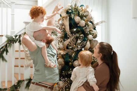 The Coastal Cottage | Christmas-Themed Photoshoot Location | Brisbane, QLD