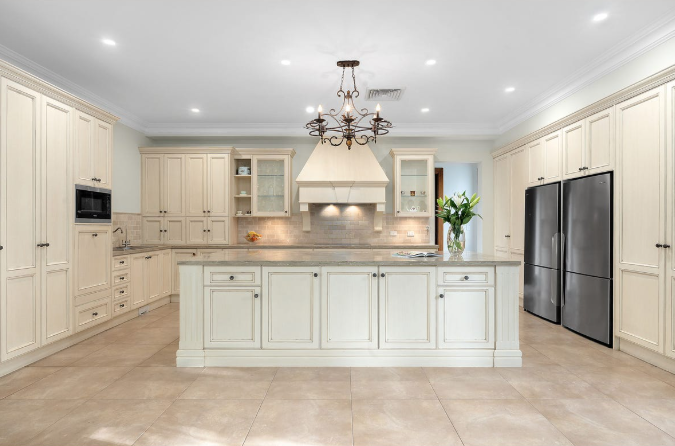 Spanish Villa | Grand, Light-Filled Photoshoot Location | Sydney, NSW