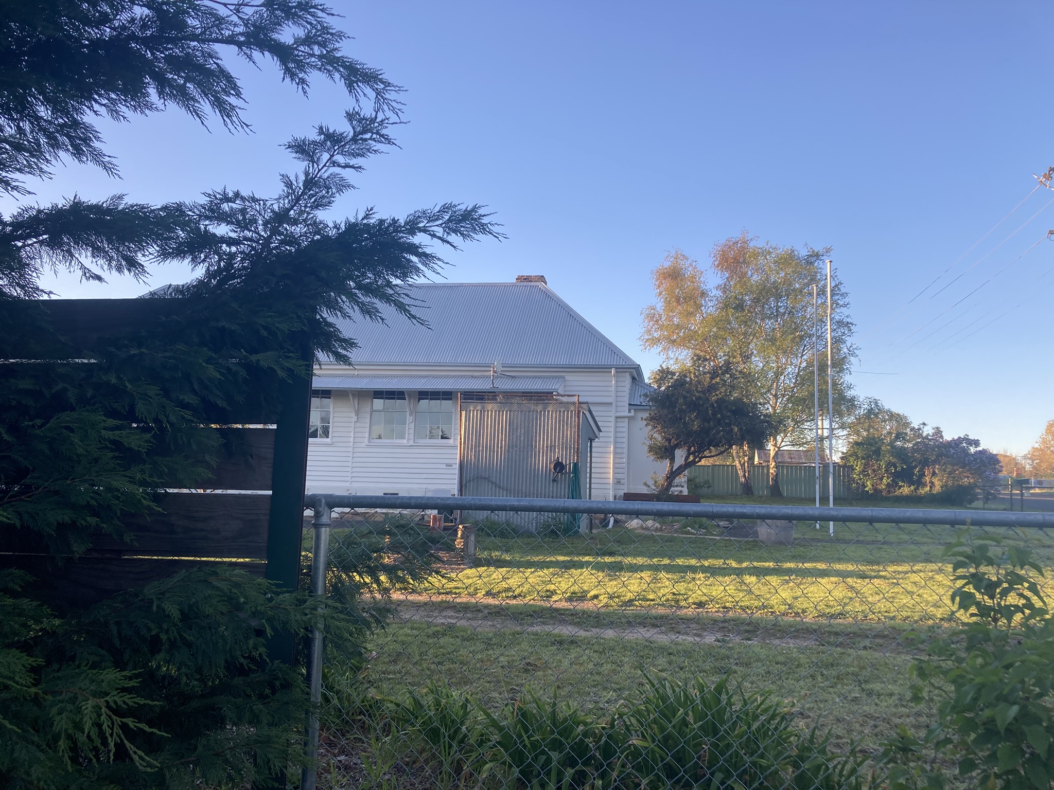 Newbridge Schoolhouse | Historic Shoot Location | Blayney, NSW
