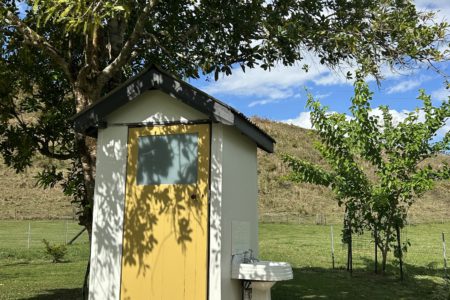 Crystal Creek Park | Traditional Country Farmhouse Shoot Location | Upper Crystal Creek, NSW