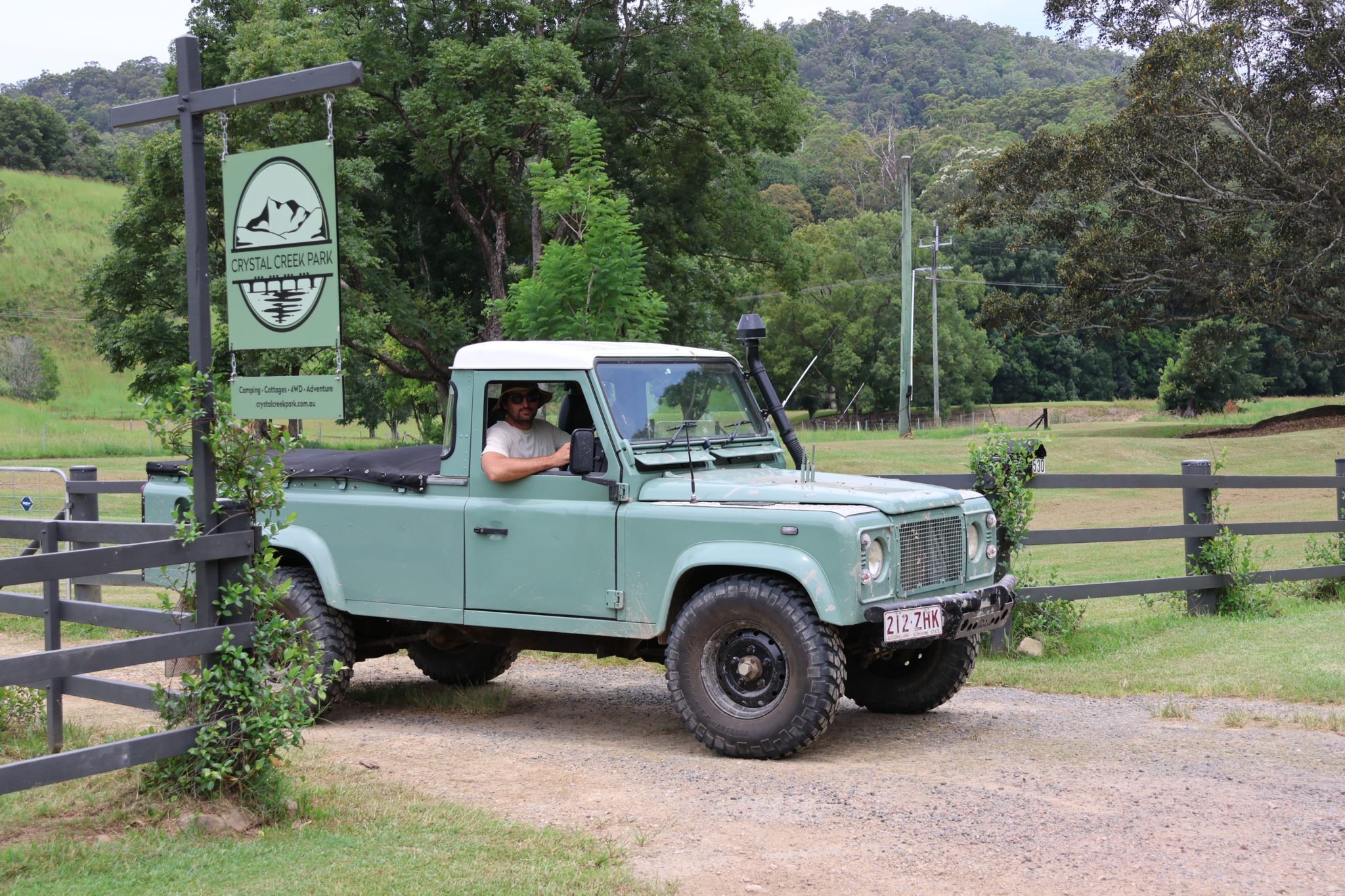Crystal Creek Park | Traditional Country Farmhouse Shoot Location | Upper Crystal Creek, NSW