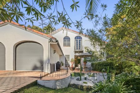 San Telmo | Mediterranean Shoot Location | Gold Coast, QLD