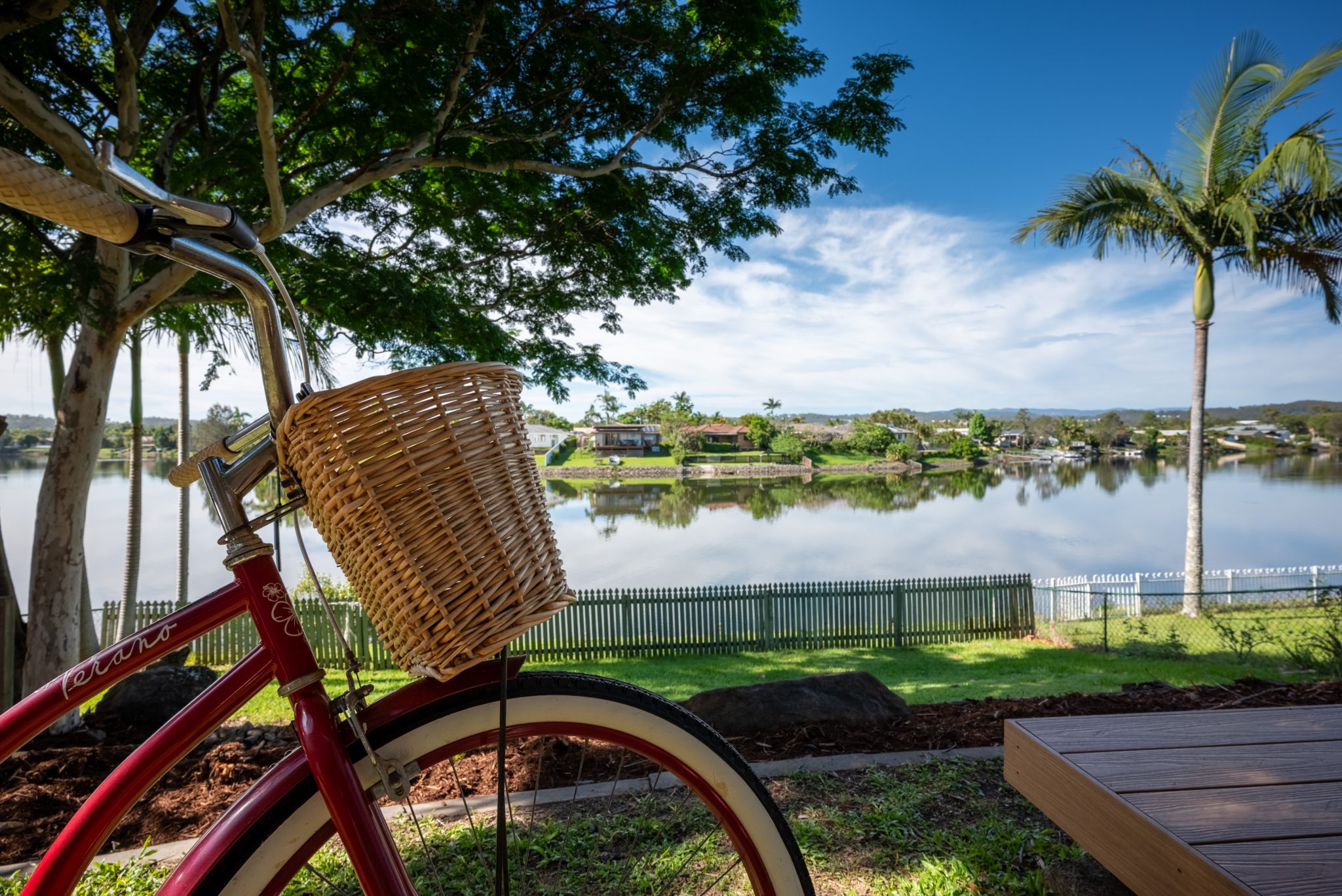 Lakeside Escape | Minimalist Waterfront Photoshoot Location | Gold Coast, QLD